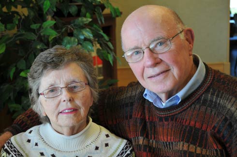man caring for his wife with alzheimers